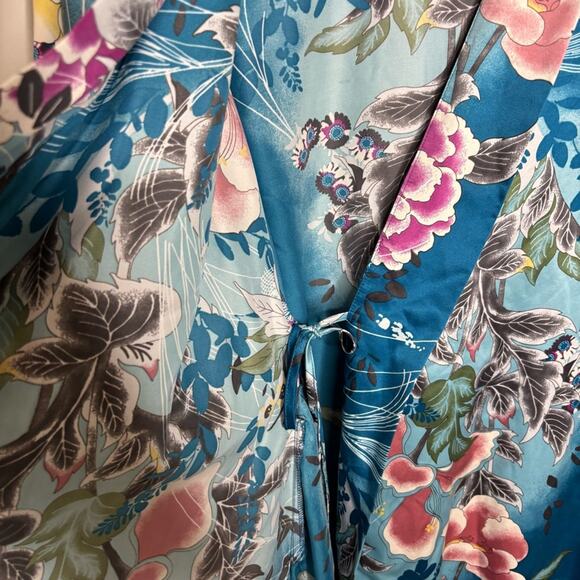 Natori Private luxuries blue floor length soft satin robe women's size large - Picture 4 of 6